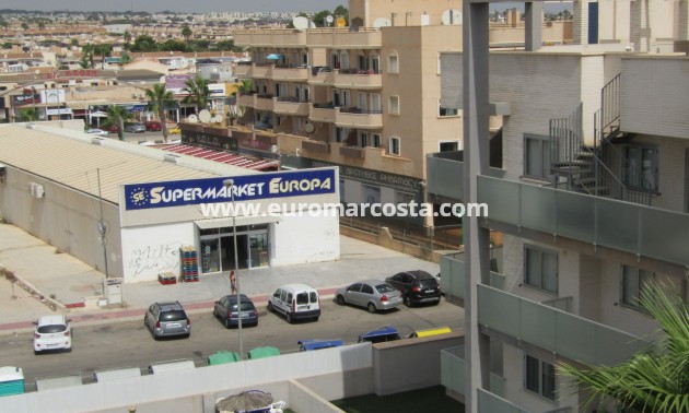 Sale - Apartment / flat - Orihuela Costa