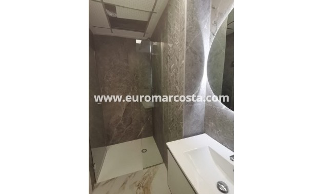 New Build - Apartment / flat - Guardamar del Segura
