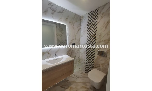 New Build - Apartment / flat - Guardamar del Segura