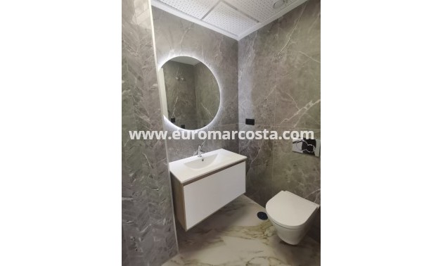 New Build - Apartment / flat - Guardamar del Segura
