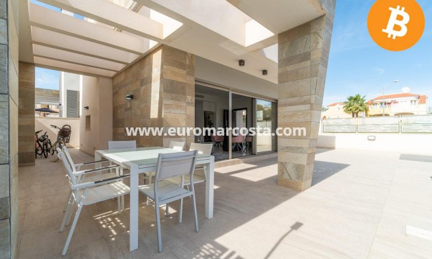 Objekte zum Wiederverkauf - Villa freitstehend - San Miguel de Salinas