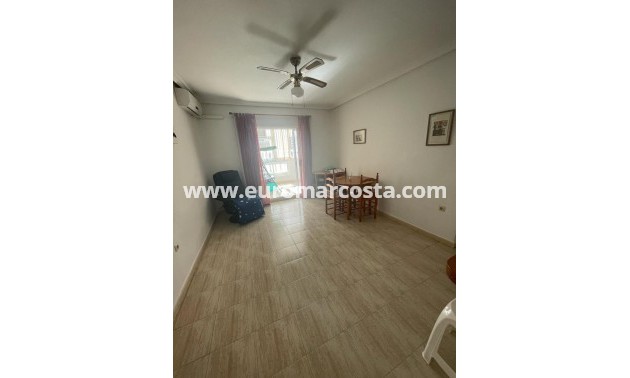 Objekte zum Wiederverkauf - Wohnung - Torrevieja - La Mata