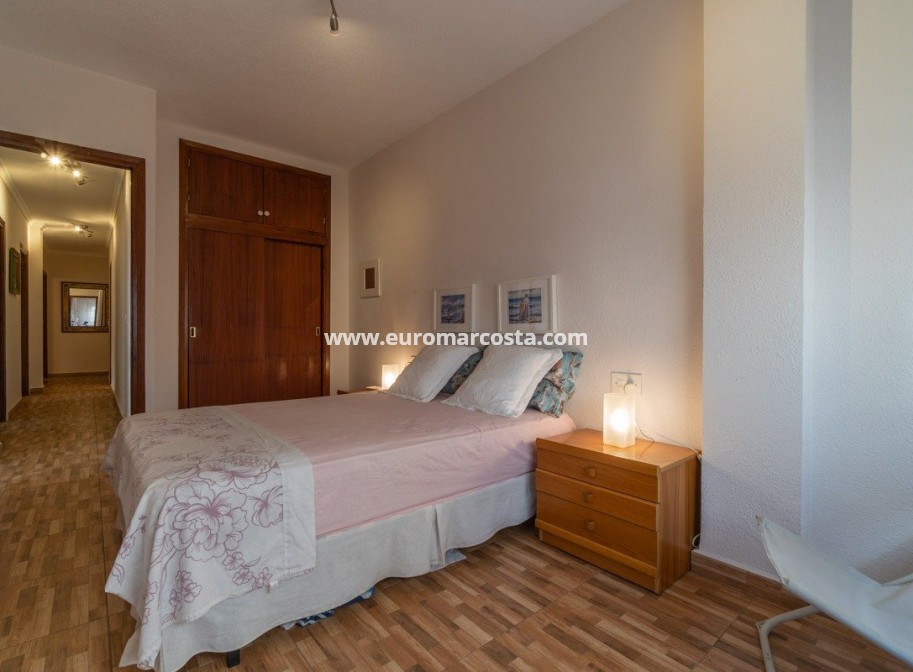 Objekte zum Wiederverkauf - Wohnung - Torrevieja - TORREVIEJA