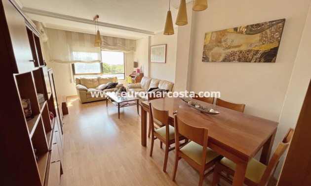 Sale - Apartment / flat - Guardamar del Segura