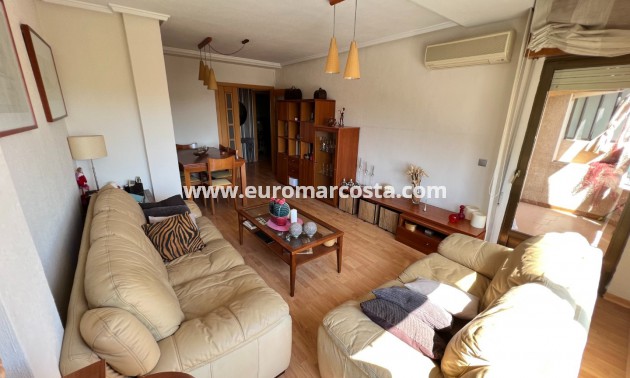 Sale - Apartment / flat - Guardamar del Segura