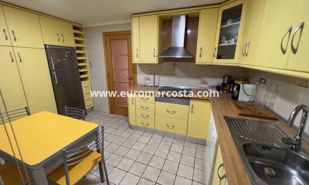 Sale - Apartment / flat - Guardamar del Segura