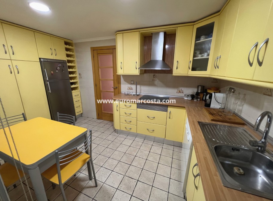 Sale - Apartment / flat - Guardamar del Segura