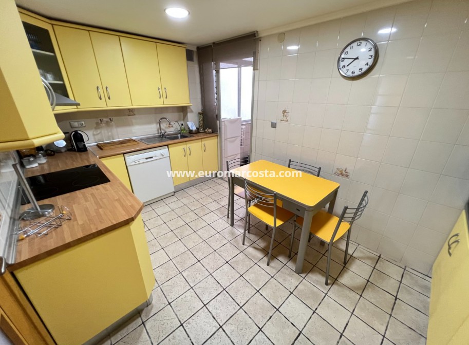 Sale - Apartment / flat - Guardamar del Segura