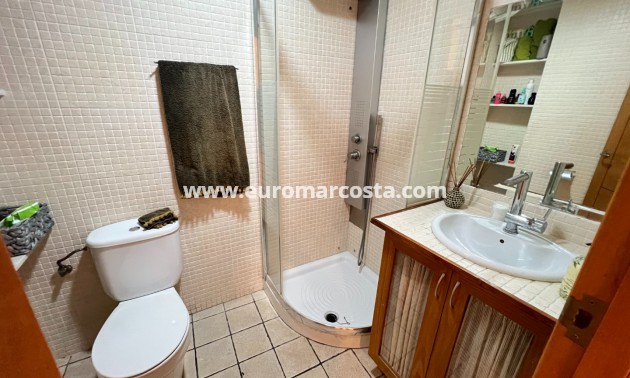 Sale - Apartment / flat - Guardamar del Segura