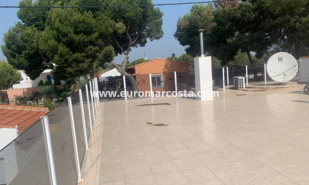 Sale - Bungalow - Campoamor
