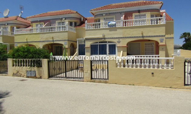Objekte zum Wiederverkauf - Stadthaus - Orihuela Costa