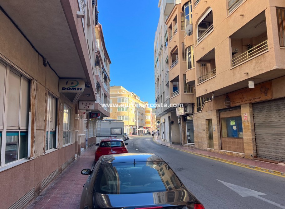 Sale - Apartment / flat - La Mata