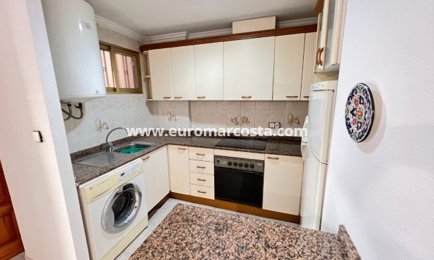Sale - Apartment / flat - La Mata