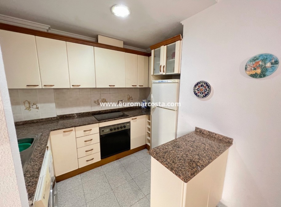 Sale - Apartment / flat - La Mata