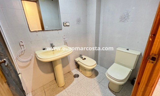 Sale - Apartment / flat - La Mata