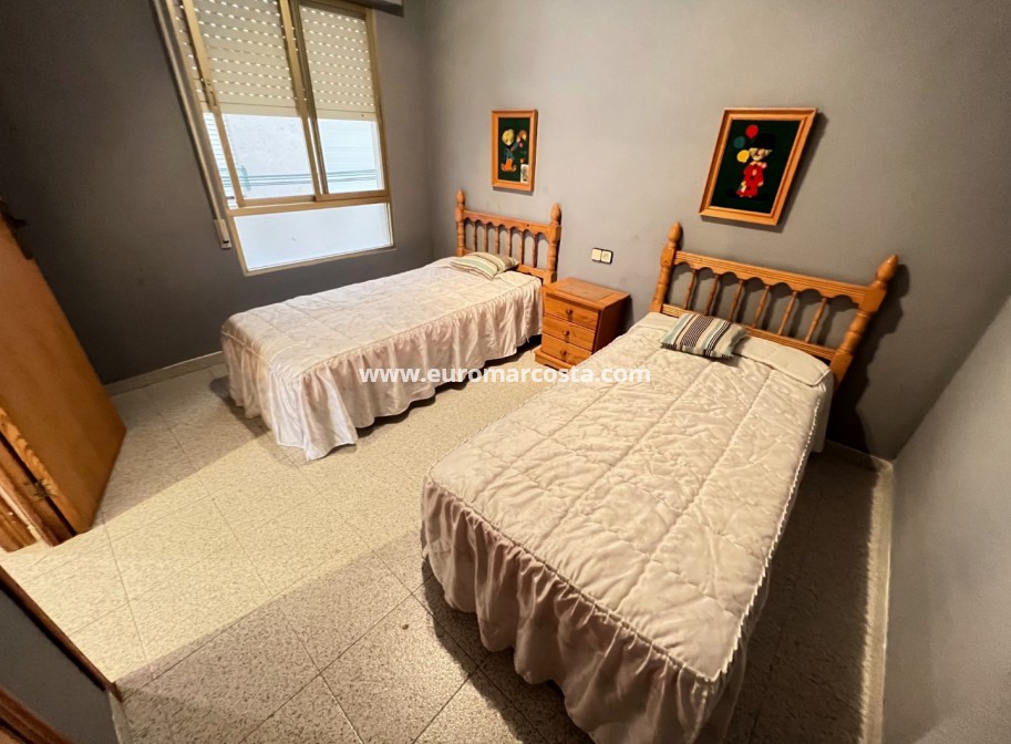 Sale - Apartment / flat - La Mata