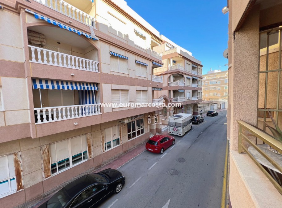 Sale - Apartment / flat - La Mata