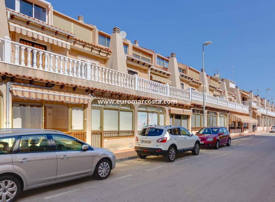 Venta - Adosado - Torrevieja - TORREVIEJA