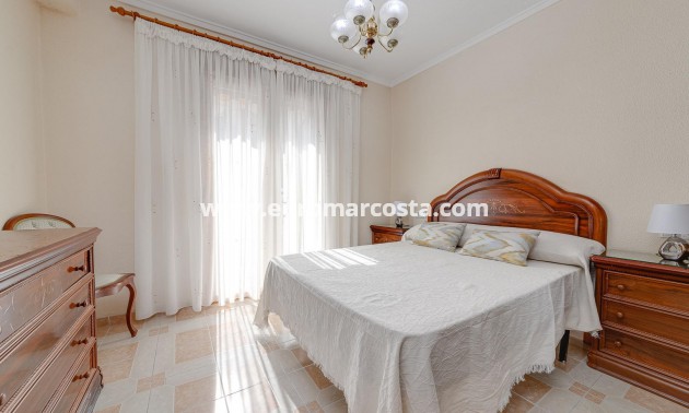Venta - Adosado - Torrevieja - TORREVIEJA