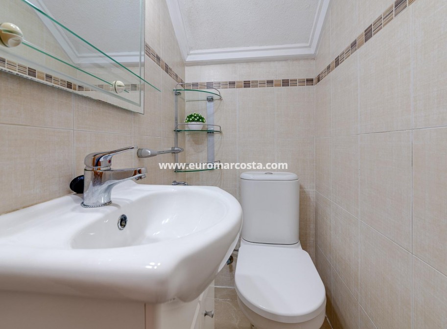 Venta - Adosado - Torrevieja - TORREVIEJA