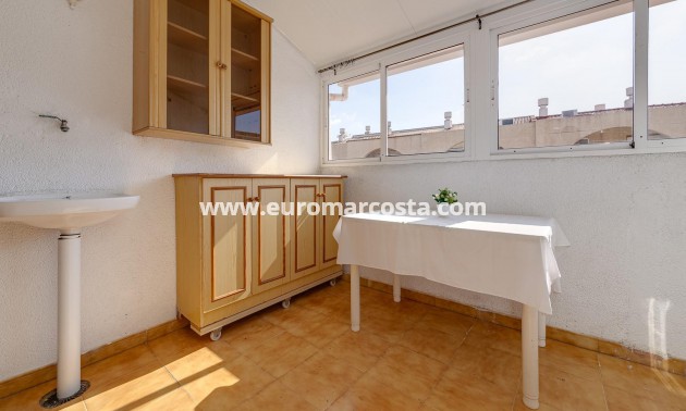 Venta - Adosado - Torrevieja - TORREVIEJA