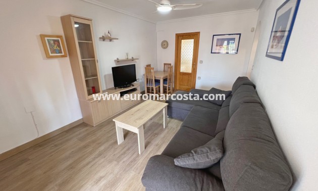 Sale - Bungalow Planta Alta - Los Montesinos