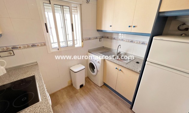 Sale - Bungalow Planta Alta - Los Montesinos