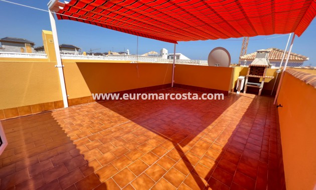 Sale - Bungalow Planta Alta - Los Montesinos