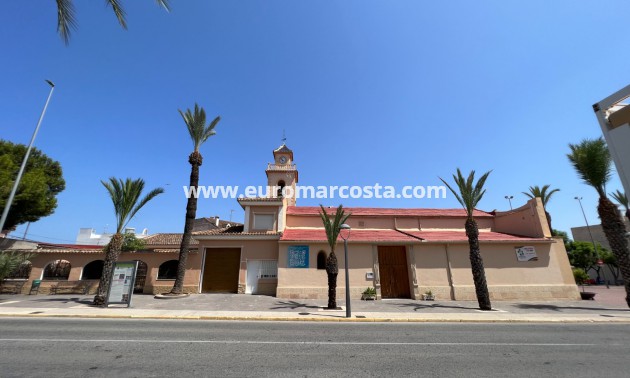 Sale - Bungalow Planta Alta - Los Montesinos