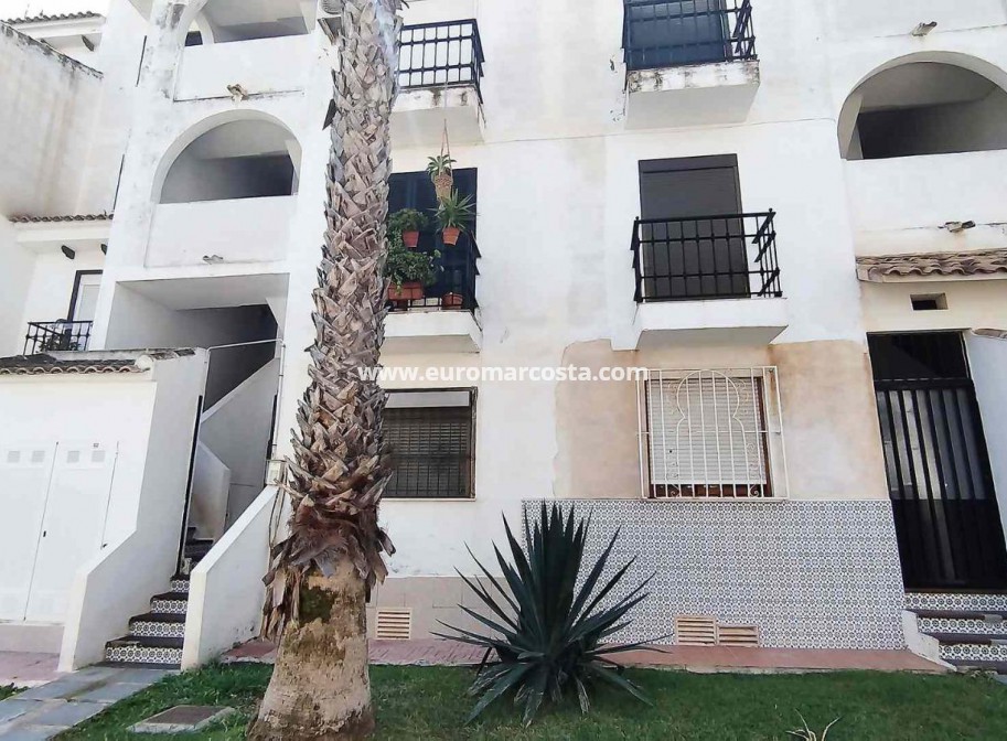 Objekte zum Wiederverkauf - Wohnung - Torrevieja - TORREVIEJA