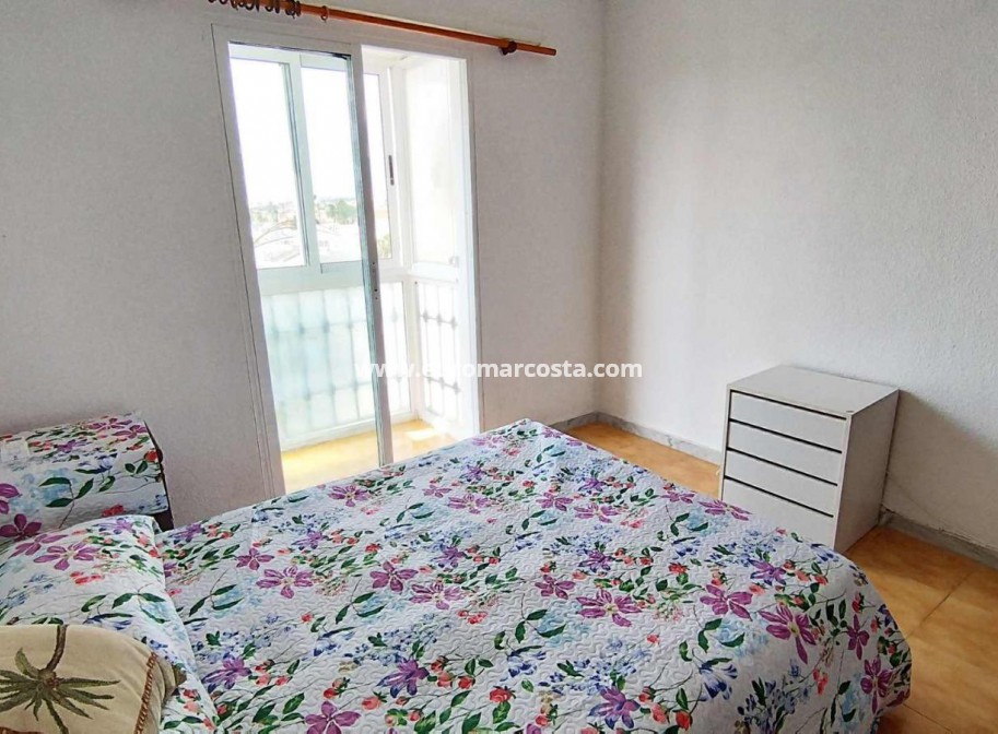 Objekte zum Wiederverkauf - Wohnung - Torrevieja - TORREVIEJA