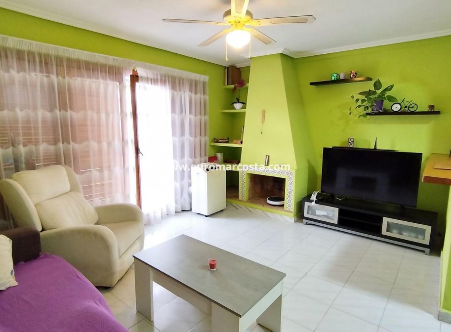 Objekte zum Wiederverkauf - Wohnung - Torrevieja - TORREVIEJA