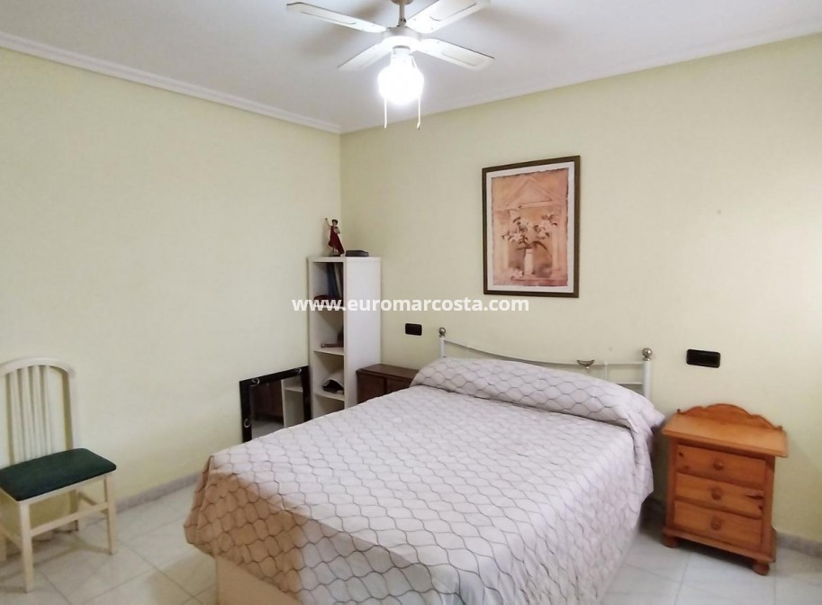 Objekte zum Wiederverkauf - Wohnung - Torrevieja - TORREVIEJA
