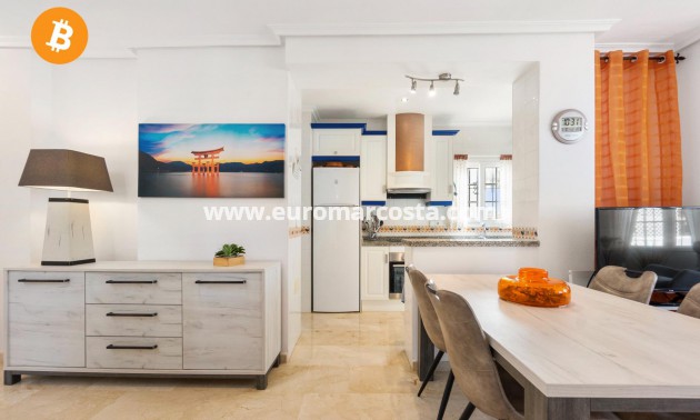 Objekte zum Wiederverkauf - Villa freitstehend - Orihuela Costa