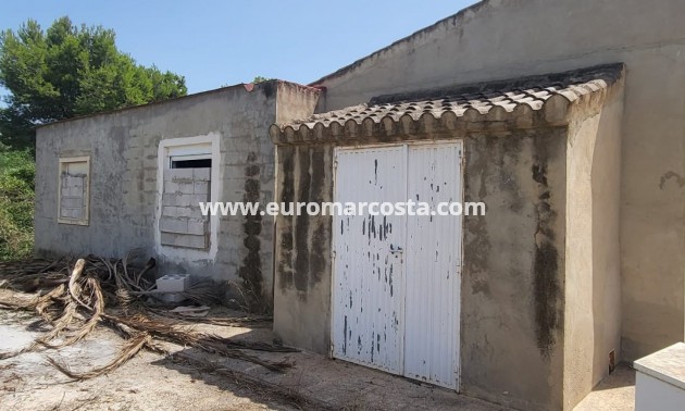 Sale - Finca / Country Property - Elche - La Hoya