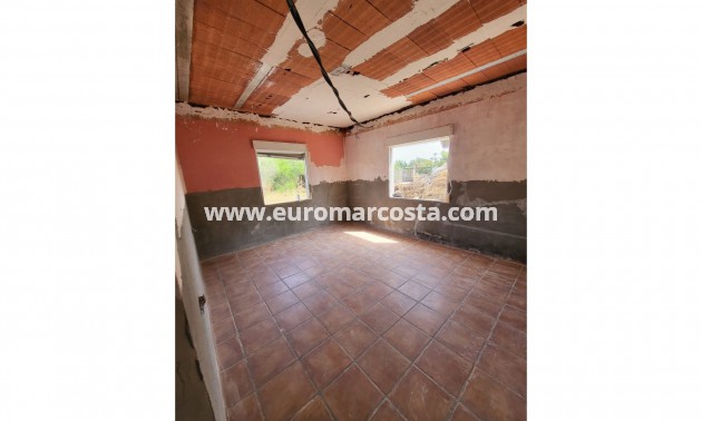 Objekte zum Wiederverkauf - Finca / Country Property - Elche - La Hoya