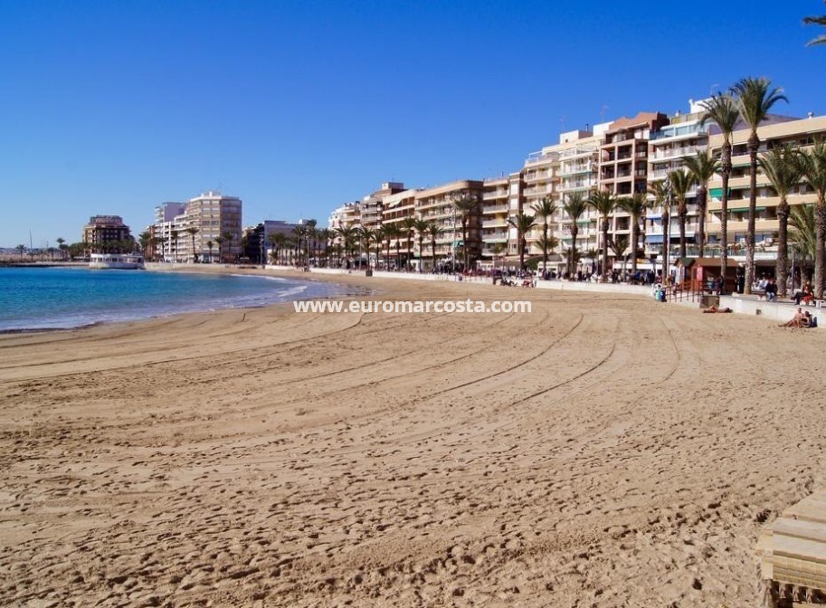 Venta - Bungalow Planta Alta - Torrevieja - TORREVIEJA