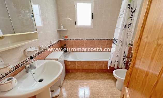 Venta - Apartamento / piso - Guardamar del Segura