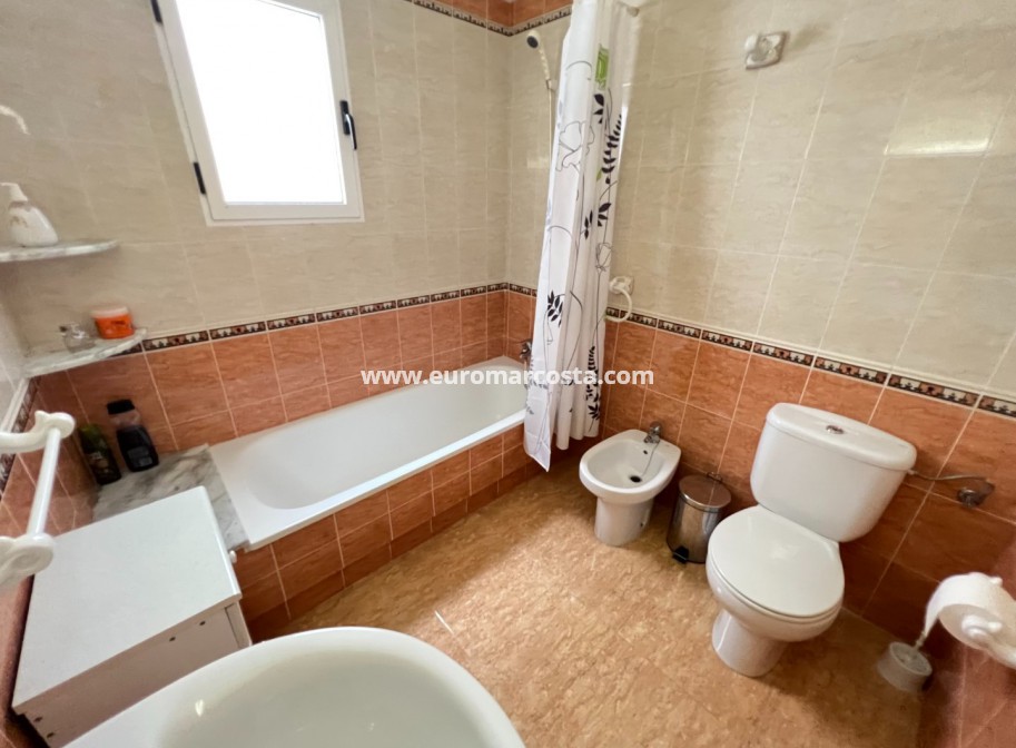 Venta - Apartamento / piso - Guardamar del Segura