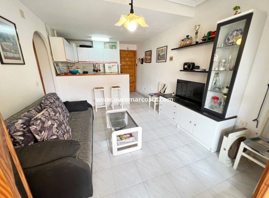 Sale - Apartment / flat - La Mata
