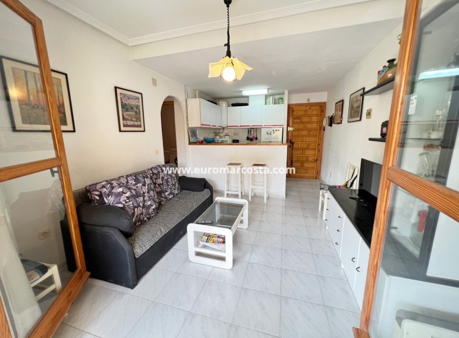 Sale - Apartment / flat - La Mata