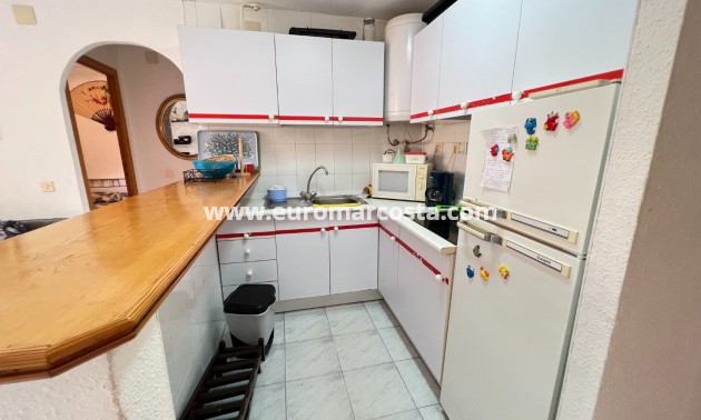 Sale - Apartment / flat - La Mata