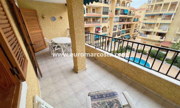 Sale - Apartment / flat - La Mata