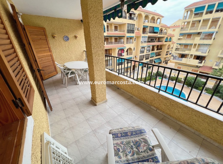 Sale - Apartment / flat - La Mata
