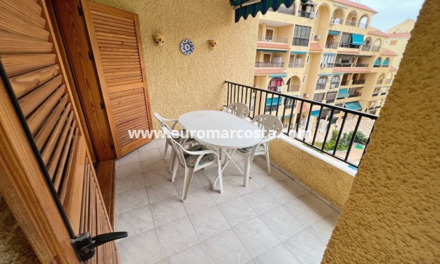 Sale - Apartment / flat - La Mata