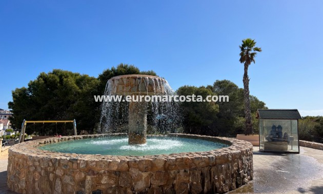 Sale - Apartment / flat - La Mata