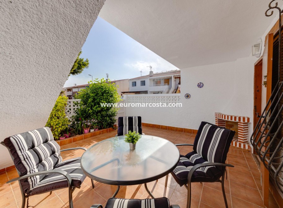 Venta - Bungalow Planta Baja - Torrevieja - TORREVIEJA
