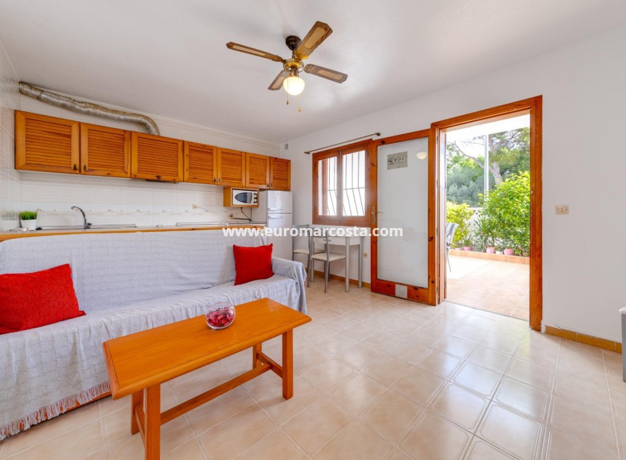 Venta - Bungalow Planta Baja - Torrevieja - TORREVIEJA