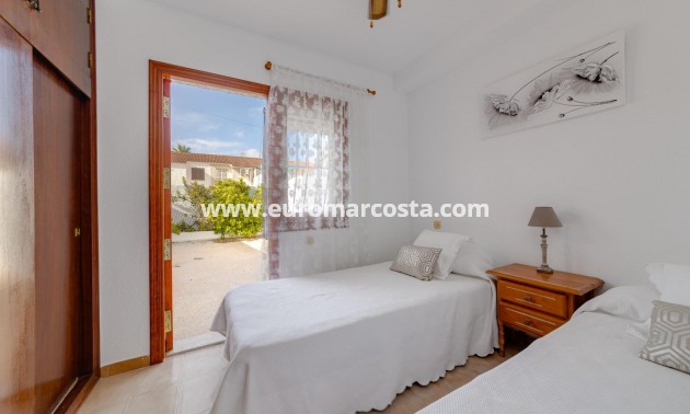 Venta - Bungalow Planta Baja - Torrevieja - TORREVIEJA