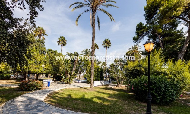Venta - Bungalow Planta Baja - Torrevieja - TORREVIEJA